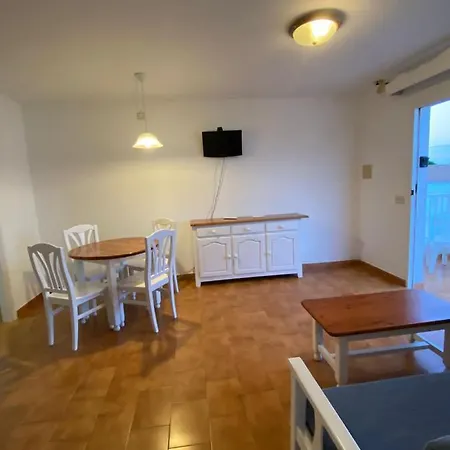 アパート Castell Arenal Views アレナル・デン・カステル